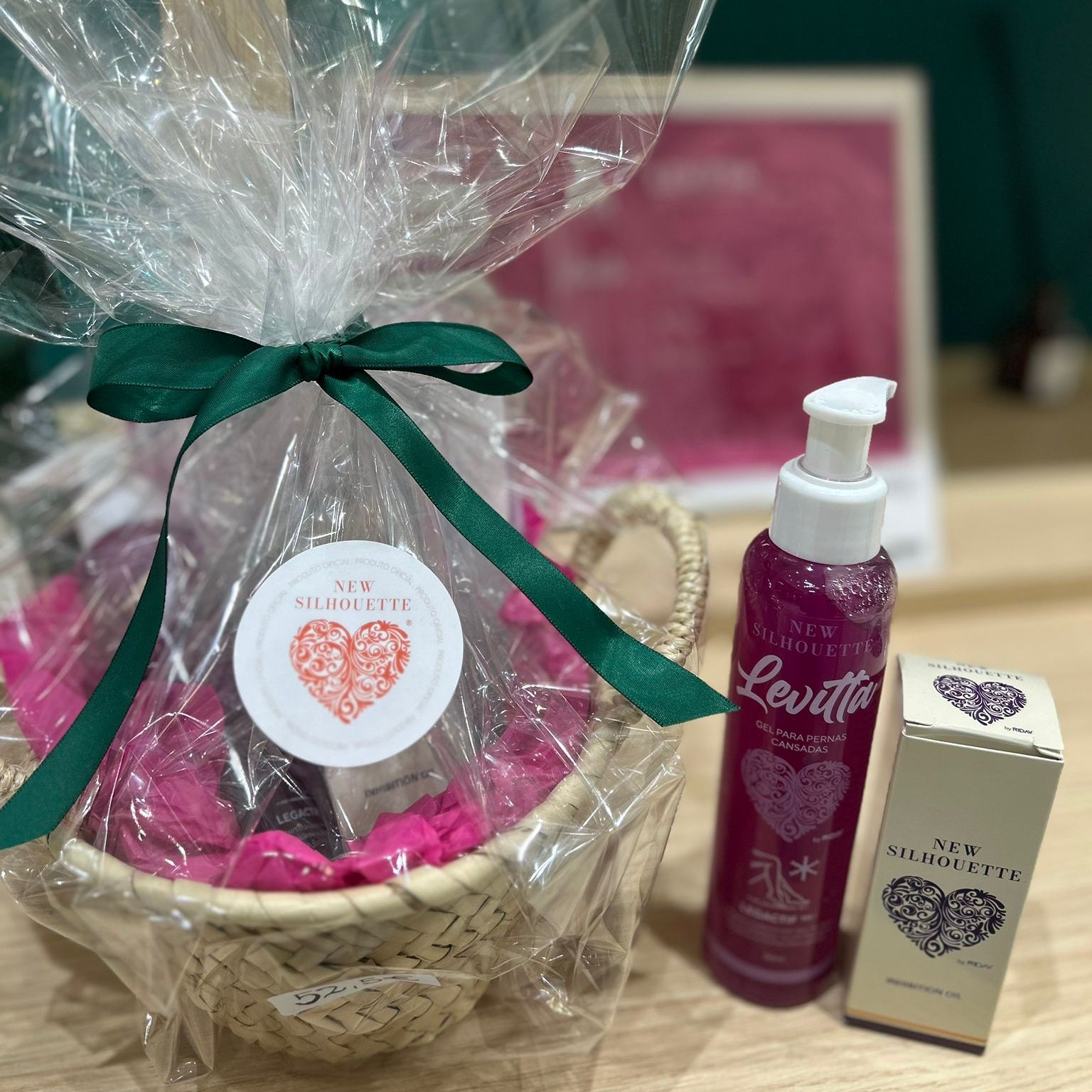 cesto de natal mlove com levitta e inhibition oil