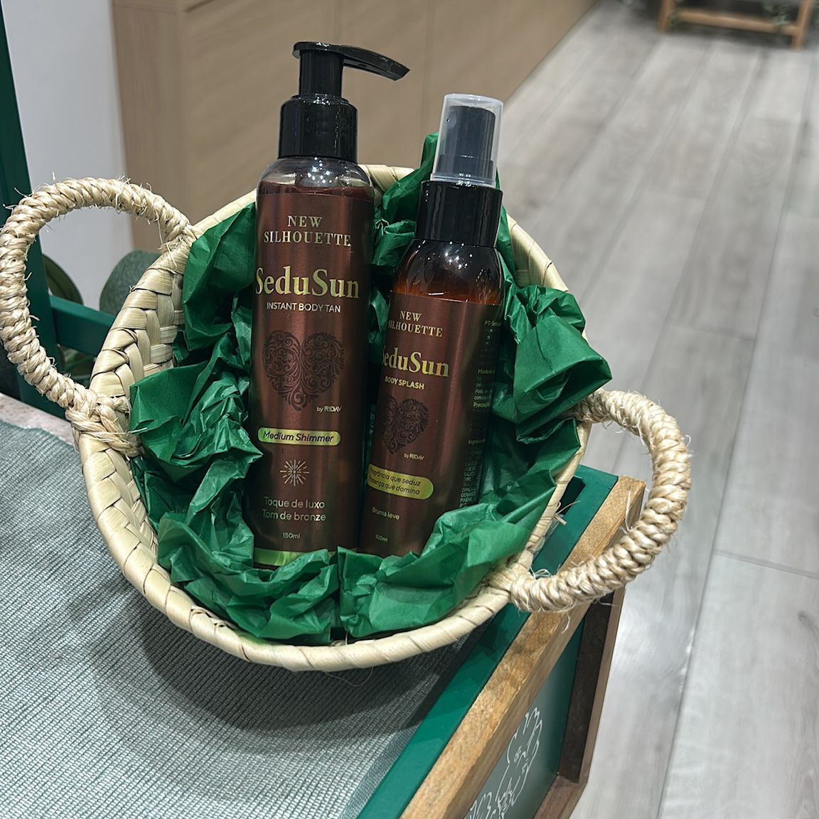 cesto de natal mlove com sedusun e splash